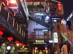 -小天鹅火锅·一线江景洪鼎旗舰店(洪崖洞店)