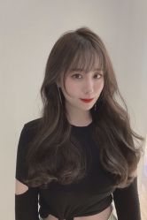 -HAIR CORNER