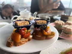 -Hi City·城市之巅