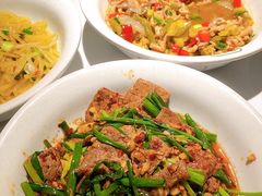 -费大厨辣椒炒肉(高铁吾悦广场店)