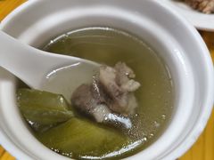 苦瓜筒骨汤-明姨仔潮汕美食·碳炉猪脚·汕尾牛腩饭·起片鸡煲(起义路店)