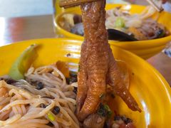 柳州特色鸡脚-龍城柳州螺蛳粉(群星路店)