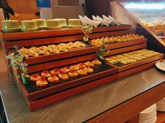 -牛YO寿喜烧·铁板烧和牛火锅自助(市府恒隆店)