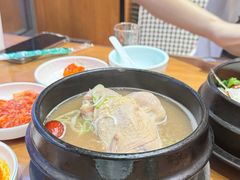 -长寿参鸡汤(朝韩风情街店)