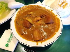 咖喱牛腩-翠华餐厅(山顶道店)
