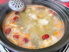 -花苑美食横琴生蚝火锅(拱北粤华路店)