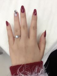 -进巍美甲美睫店