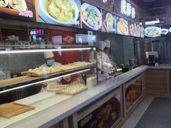 -八一好吃街·高品美食广场