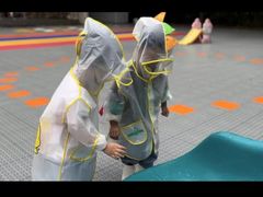 -上海青草地幼儿园