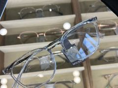 -三目眼镜·蔡司视觉合作店(青浦宝龙店)