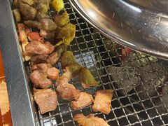 -肉甲韩国木炭烤肉(新壹街1店)