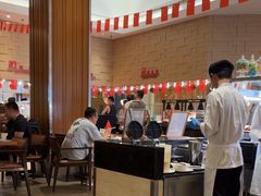 -亚龙湾希尔顿自助餐厅·海鲜·烧烤·沙滩BBQ·现场乐队