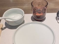 -港丽餐厅(来福士店)