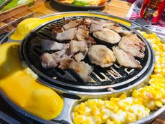 -青瓦炭韩潮烤肉(花园道店)