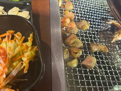 -肉甲韩国木炭烤肉(新壹街1店)