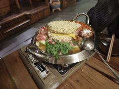 -恩你小木屋·韩式料理(假日广场店)