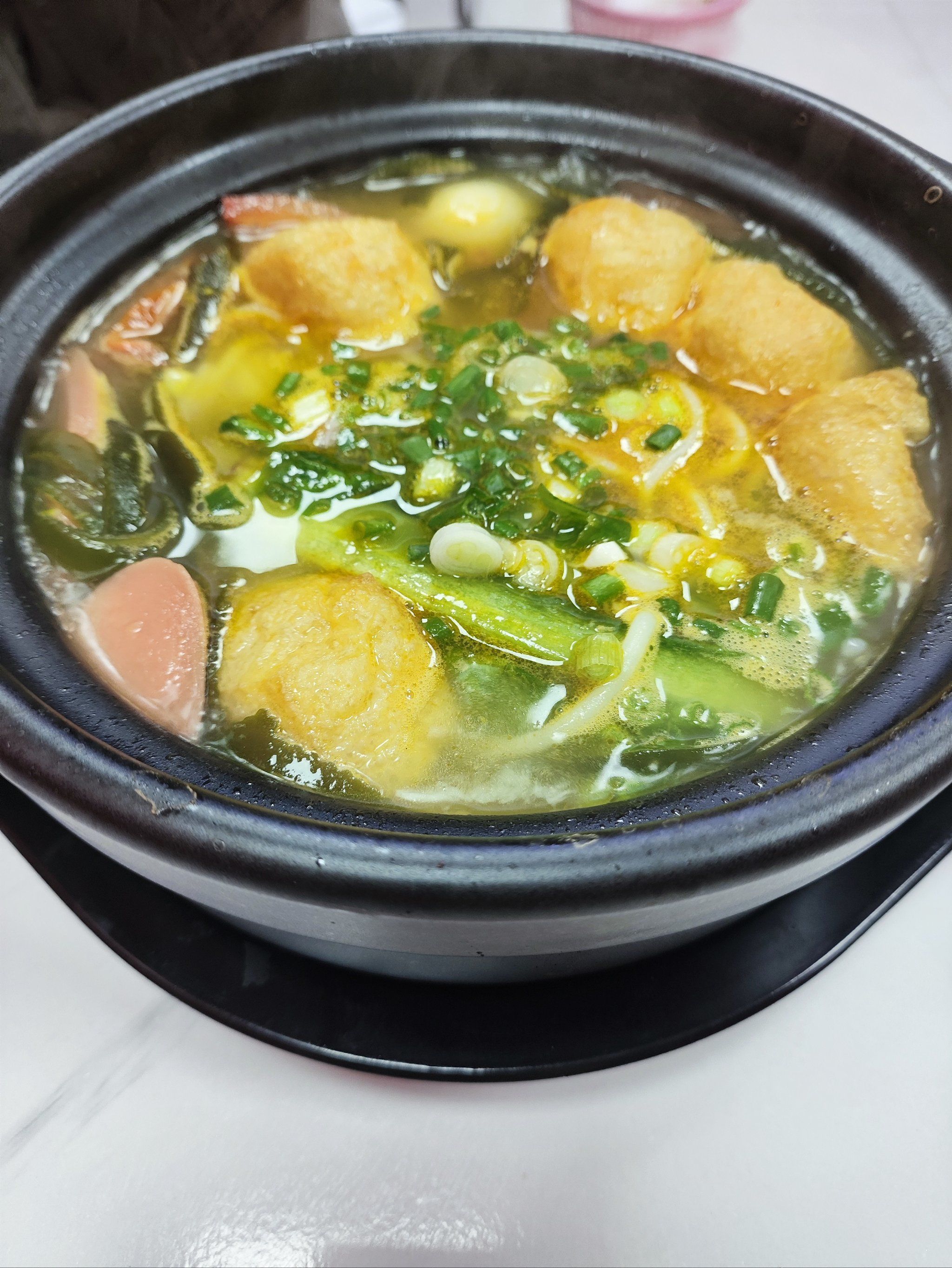 重庆砂锅米线到店体验