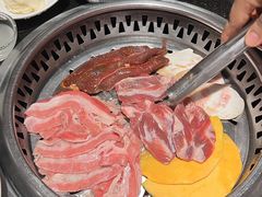 -木槿花韩式炭烤·熟成肉工坊(孙文东路店)