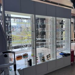 -唯儿诺儿童医院·儿科·眼科(新天地店)