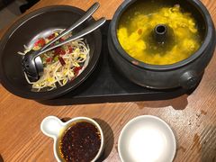 -云海肴·汽锅鸡·云南菜(天山百盛优客店)