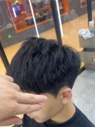 -藤野造型烫染接发