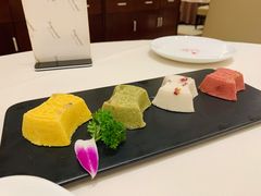 四色定胜糕-得月楼·省级非遗·传统苏帮菜(观前店)
