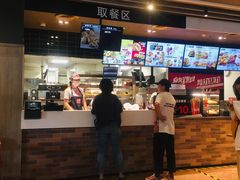 -肯德基(中纬店)