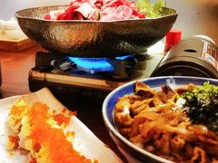 牛肉寿喜锅-初居食屋日式料理(万象城购物中心店)