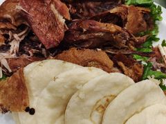 精品香酥鸭-晋阳饭庄(虎坊桥店)