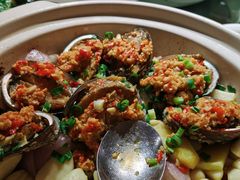 黄焖鲍鱼-红杏酒家·地道川菜(一品天下店)