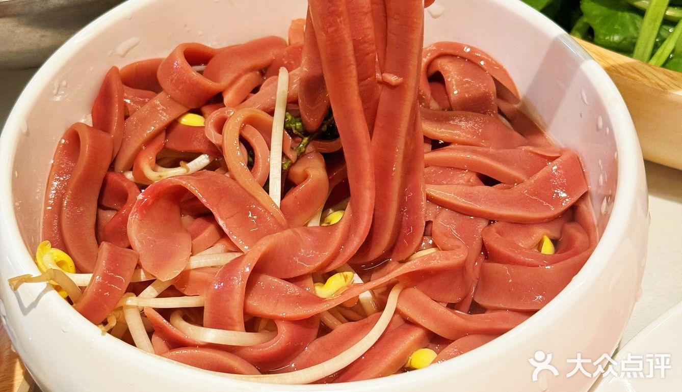 下雪的冬天和火锅更配