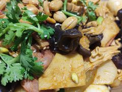-红渡小香·牛肉麻辣香锅(车站南路店)