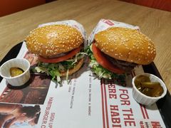 -The Habit Burger Grill 哈比特汉堡(复兴soho店)