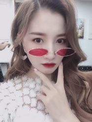 -INS hair salon