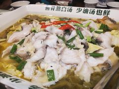 酸菜鱼-周正水煮活鱼·吊水鱼(万科店)