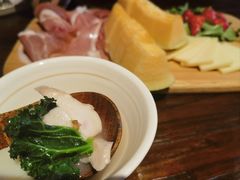 -Brut Eatery Wine Bar & Restaurant (建国东路店)