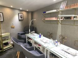 -丫丫NAIL日式自助美甲美睫沙龙