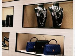 -CHANEL(恒隆广场店)
