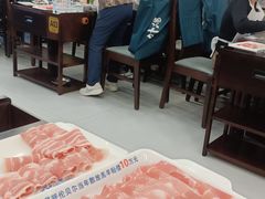 -楼外楼大刀肉传统火锅居(幸福街店)