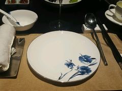 -御花园·粤菜·海鲜火锅(中山公园店)