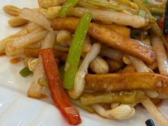 花生芽炒豆干-迎宾楼(解放西街店)