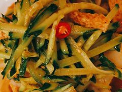招牌秘制凉皮-陕味基中式快餐家的味道(波普店)