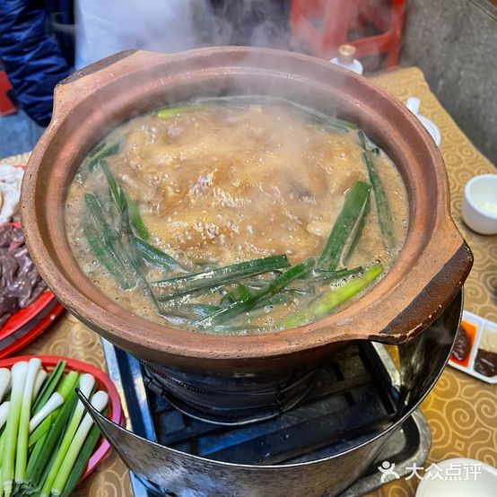 摆家熟食店(大新路店)