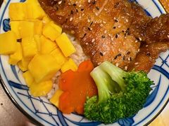 -8PINTS八品脱·日料·烧鸟·精酿小酒馆(莘庄店)