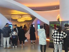 -涨巢·潮玩水疗局