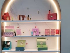 -万达广场(武汉菱角湖店)