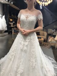 -艾米丽婚纱礼服