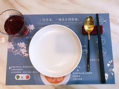 餐具摆设-子霖南山鲜虾面(南山总店)