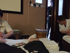 -颐而康·按摩·艾灸·足疗(汽车东站店)