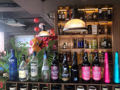 -顽啤熊·酒客酒馆(苏城夜景必选店)